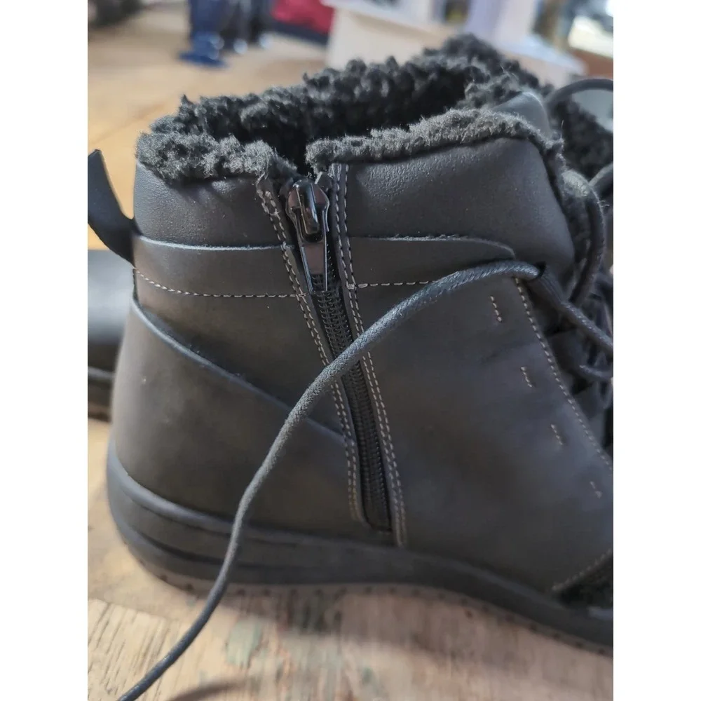 B-52 by Bullboxer Chukka Boots Men's Black Topper Lined Casual Boots Size 11 New